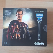 Бритвенный набор от Gillette