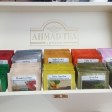 Шкатулка с чаем от Ahmad Tea