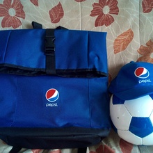 Мяч, рюкзак, кепка от Pepsi
