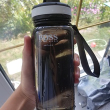Бутылка для воды от Hugo Boss