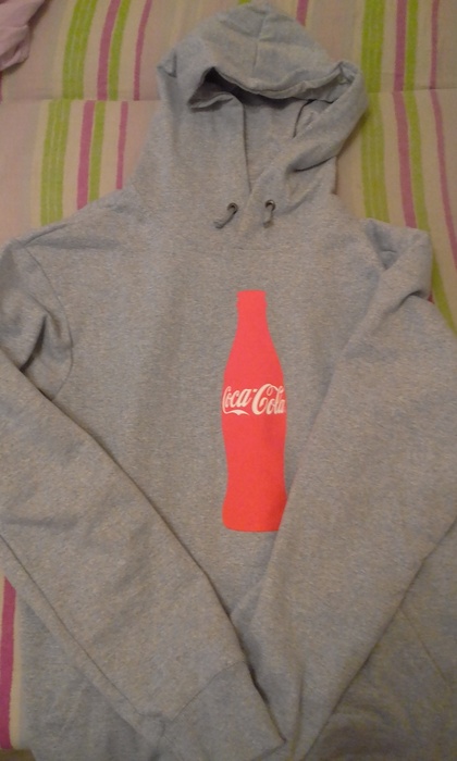 Приз акции Coca-Cola «Получи шанс выиграть новогодний подарок»