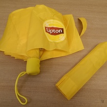 Зонтик от Lipton Ice Tea