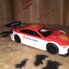 Модель автомобиля BMW M4 Motorsport от Shell
