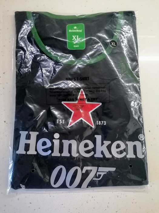 Приз акции Heineken «Меняй звезды на призы от Джеймса Бонда с Heineken»