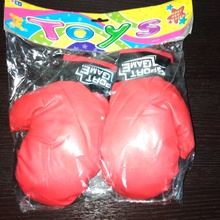 Боксёрские перчатки от киндер от Kinder Cюрприз