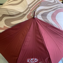 Зонт от KitKat