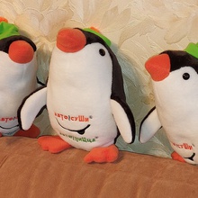 Плюшевые пингвины от "АВТОСУШИ" и "АВТОПИЦЦА"