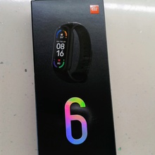 Фитнес-трекер Xiaomi Mi от BelVita