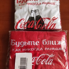 Плед и пижама от Coca-Cola