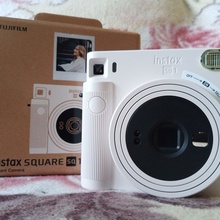 Фотокамера Instax SQ1 от Fujifilm