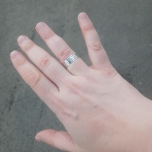 Серебряное кольцо от Sunligt.
