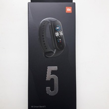 Умный браслет Xiaomi Mi Smart Band 5 от Henkel