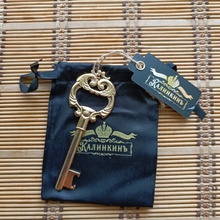 Ключ-открывашка от Калинкина, прямо как золотой ключик для Буратино! от Калинкинъ