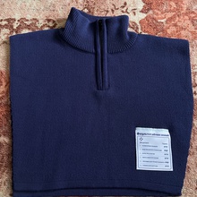 Должен был быть шарф от Orbit