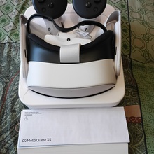 Очки смешанной реальности от M&M's